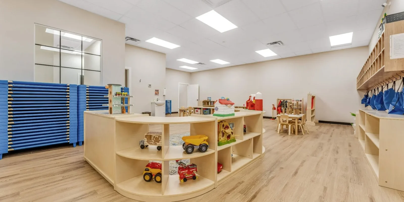 Smart Steps Day Care